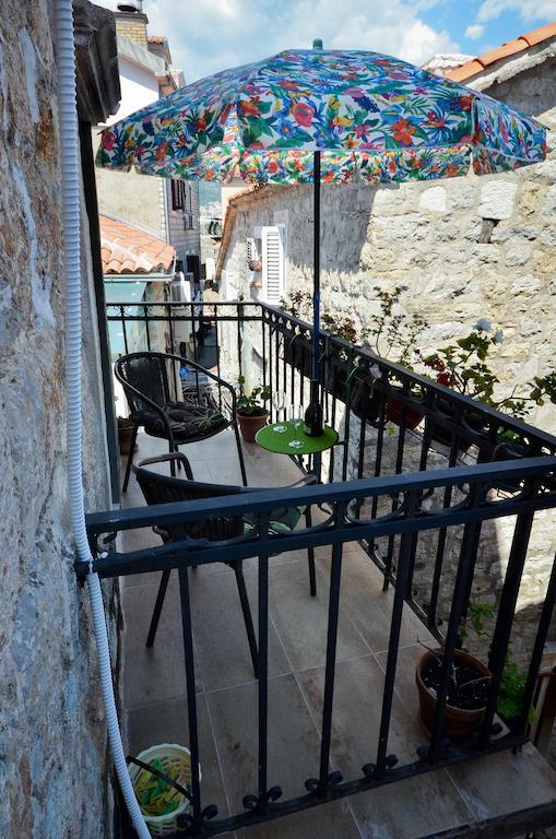 Bell Tower Apartment Budva Habitación foto